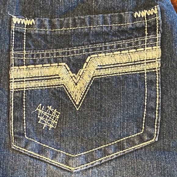 973 DNM Men’s Denim Distressed Shorts Size 34 - Picture 3 of 8